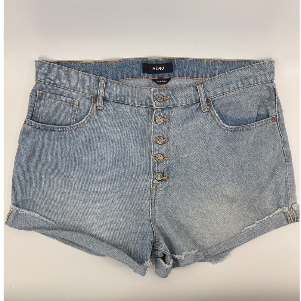 Aeropostale AERO Mom Shorts Light Wash Denim Button Fly Raw Hem Size 16